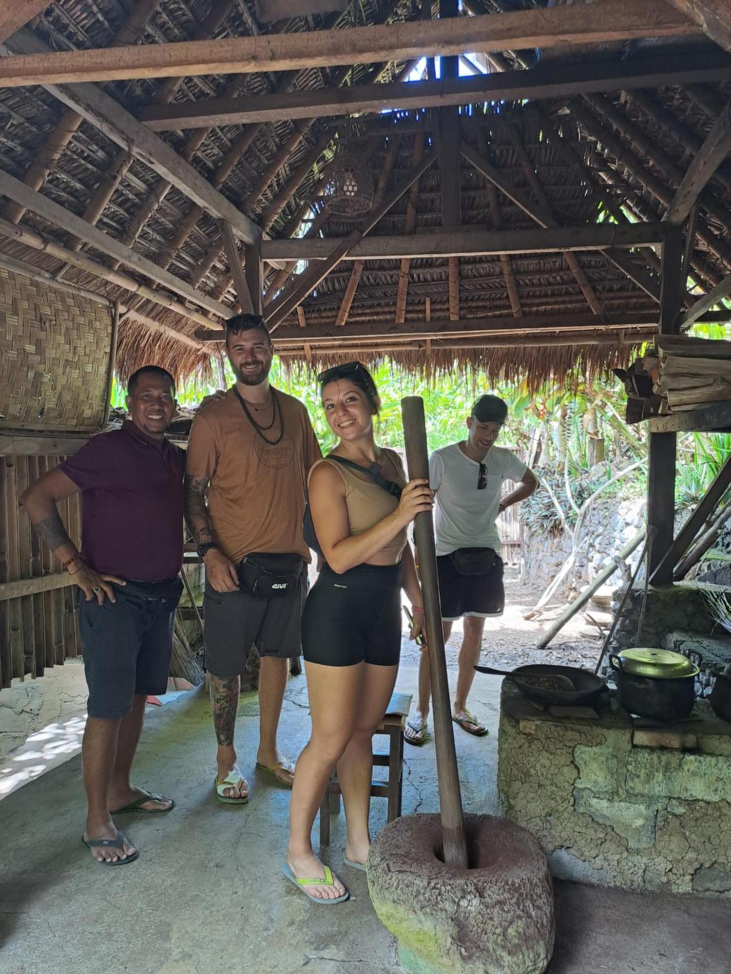 Willa Kubu Pilatus - Family House Lombok Tjakranegara Zewnętrze zdjęcie